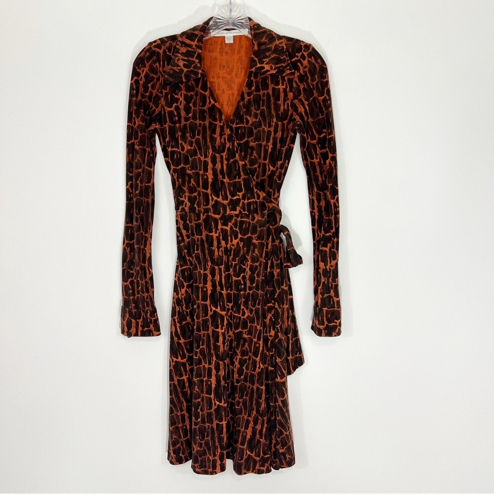 Diane Von Furstenberg Jeanne Wrap Dress Silk Jersey Orange Spotted Size 2
